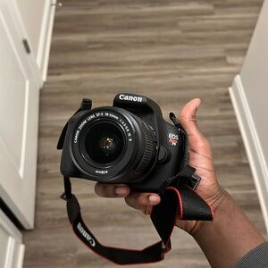 Canon EOS Rebel T5 EOS 1200D